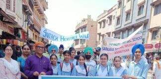 ਇਨਟੈਕ ਵੱਲੋਂ ਜਲਿਆਂ ਵਾਲਾ ਬਾਗ਼ ਦੀ ਵਿਰਾਸਤੀ ਫੇਰੀ