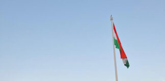 ਅਟਾਰੀ ਸਰਹੱਦ ’ਤੇ ਦੇਸ਼ ਦਾ ਸਭ ਤੋਂ ਉੱਚਾ 418 ਫੁੱਟ ਝੰਡਾ ਲਹਿਰਾਇਆ ਗਿਆ