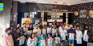 ‘ਪੰਜਾਬ ਦਿਵਸ 2026’ ਦਾ ਰਸਮੀ ਆਗਾਜ਼, ਮੈਨੂਕਾਓ ਸਕੁਏਅਰ ਵਿਖੇ ਹੋਣ ਵਾਲੇ ਪੰਜਾਬੀ ਸ਼ਾਇਰ ਤੇ ਗਾਇਕ ਦੇਬੀ ਮਖ਼ਸੂਸਪੁਰੀ ਦੇ ਖੁੱਲ੍ਹੇ ਅਖਾੜੇ ਦਾ ਪੋਸਟਰ ਜਾਰੀ